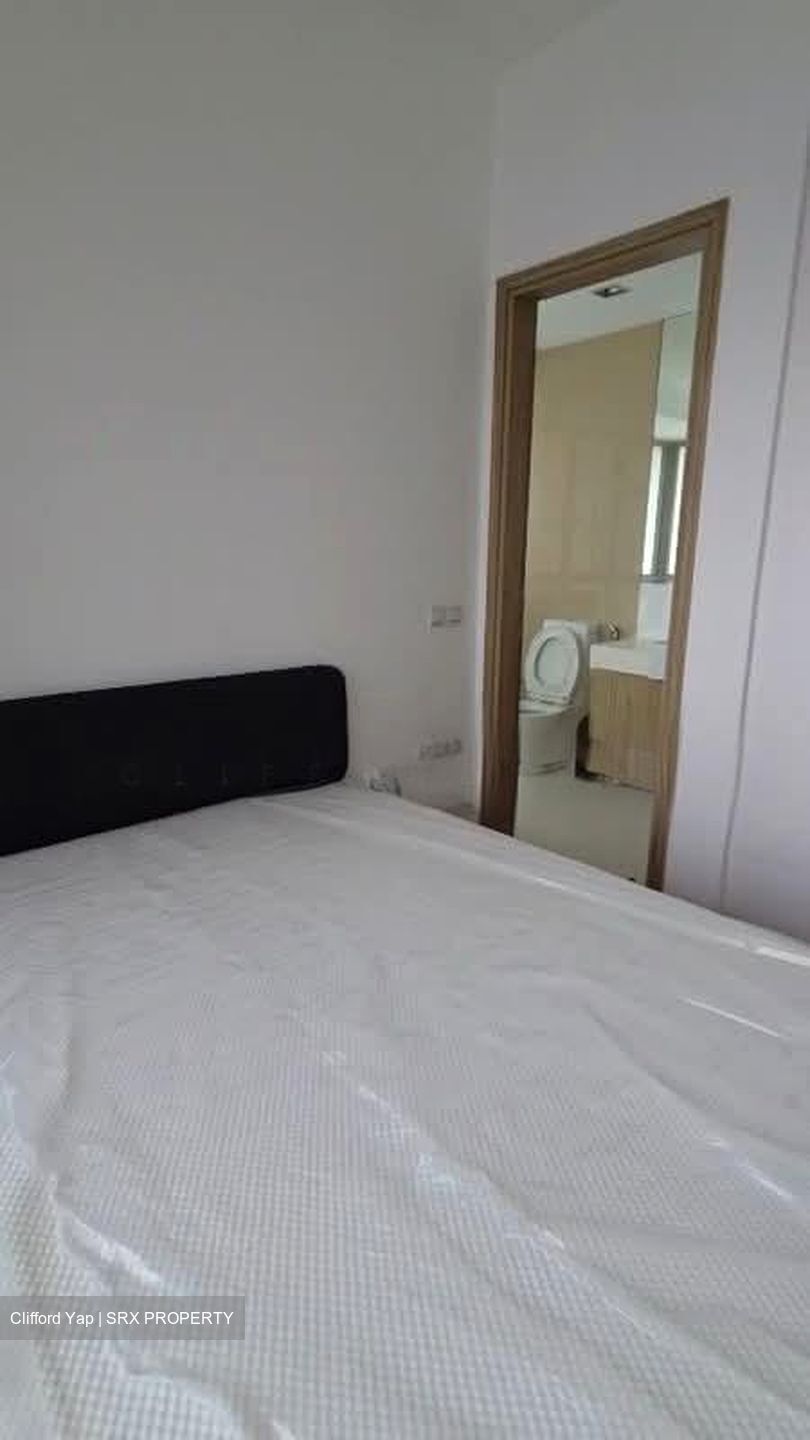 Trevista (D12), Condominium #590774501